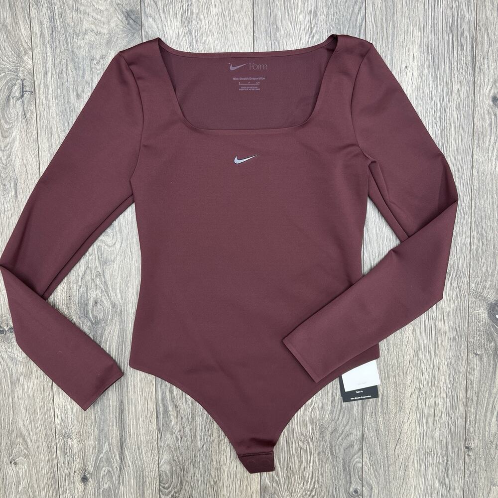 Nike Form Bodysuit Sz Small Womens Burgundy Crush Long Sleeve $80